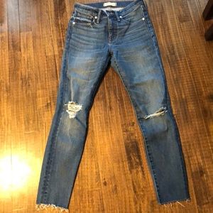 Size 25 skinny crop madewell jean